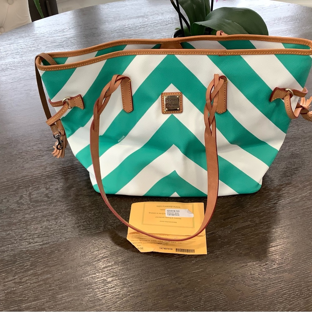 Dooney & Bourke Teal and White Chevron Tote